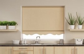 Практичные и красивые жалюзи на кухонных окнах - удачное решение